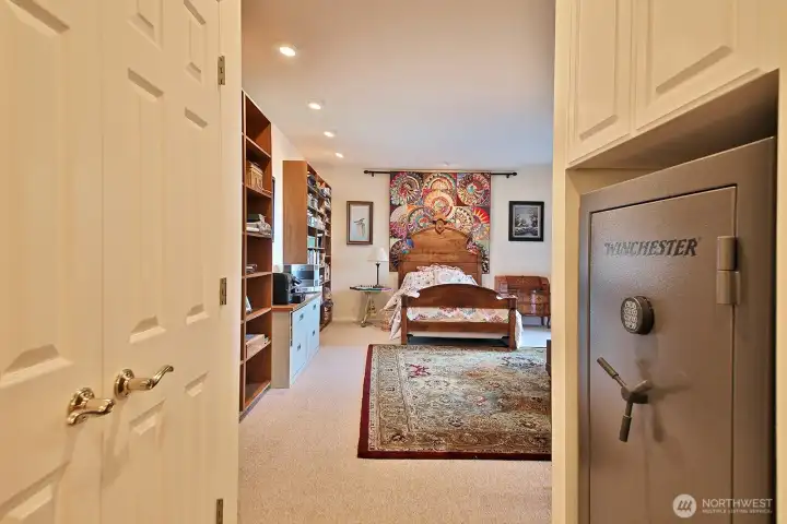 Entrance to main floor bedroom/office