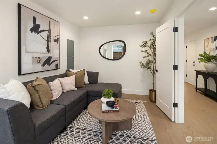 Main level bonus room
