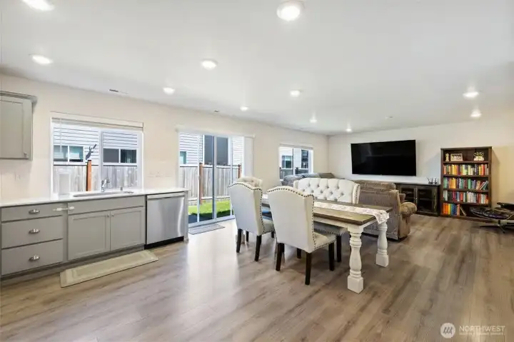 Eating area off of Kitchen