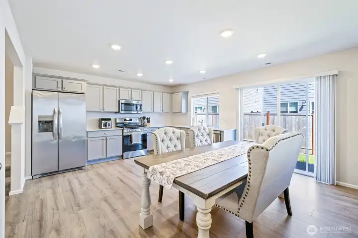 Eating space - dinning space off of Kitchen