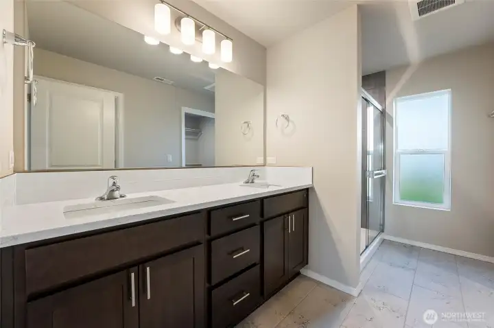 All images used are for illustrative purposes. In some cases it may not be possible to show photographs of the exact property, and we will utilize previous show home photography or photograph of another similar property. Images are for guidance only and may not necessarily represent a true and accurate depiction of the condition of property.