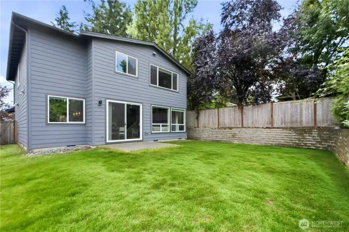 flat backyard fully fenced flat backyard fully fenced
