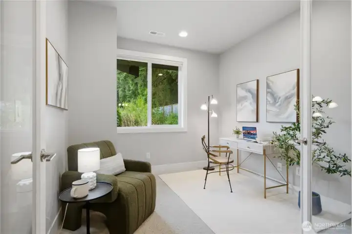 1st floor office/guest bedroom 1st floor office/guest bedroom