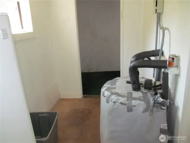 Additional pantry area