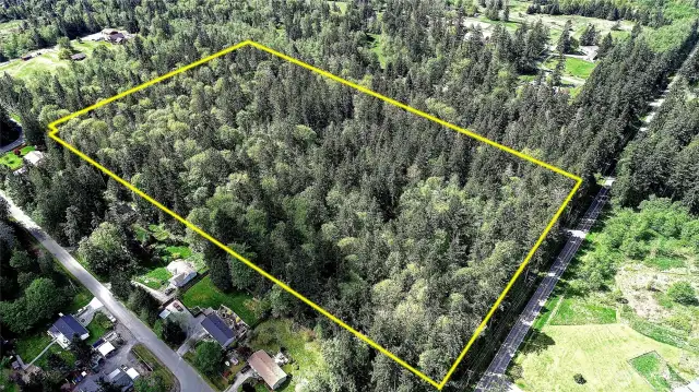 Aerial View approximate property lines
