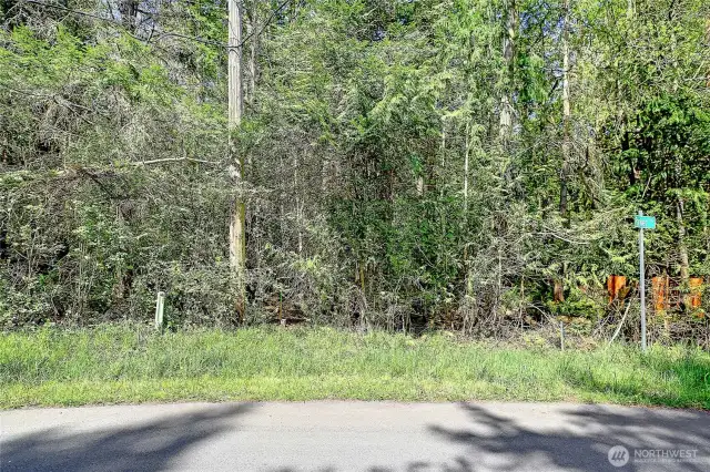 Southeast Corner on Fern and Parker Road
