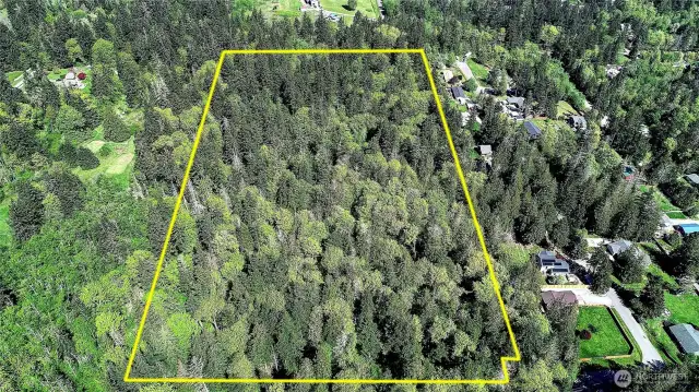 Aerial View approximate property lines