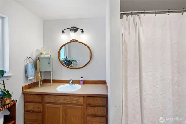 Primary full bathroom
