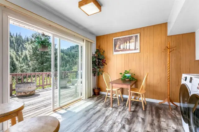 Breakfast Nook