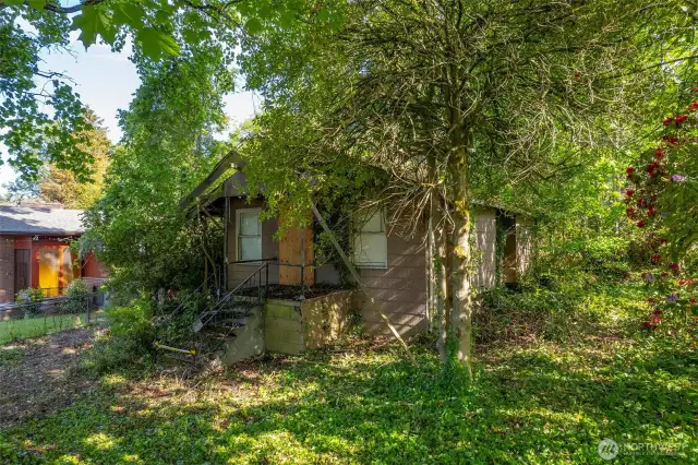 Potential Development; zoned NR2. Value in land.