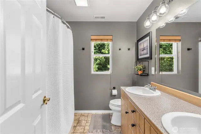 Primary Full Bathroom