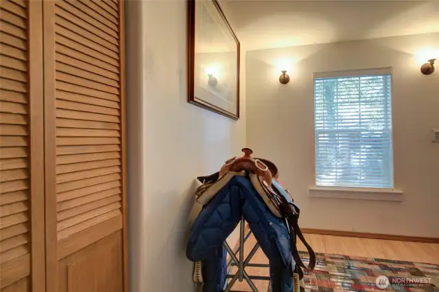 Cozy second bedroom, ready for your personal touch!