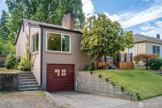 Extra deep 1 car garage