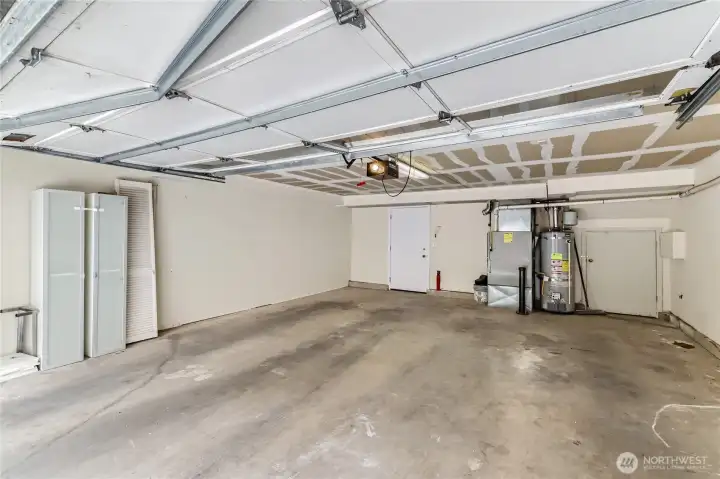 2-Car Garage