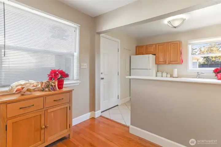 Kitchen backdoor to yard from dining area