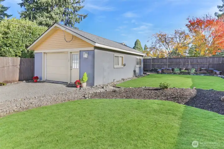 Large Maintained yard