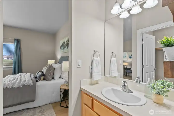 Ensuite primary bath with double vanity
