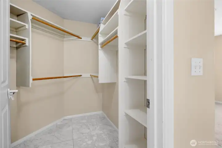 Walk-in closet