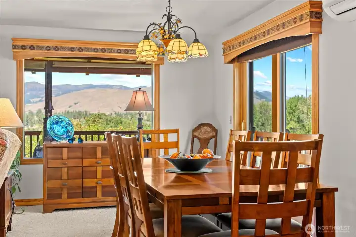 Dinning room river and mountain views