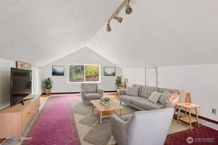 Finished loft virtually staged