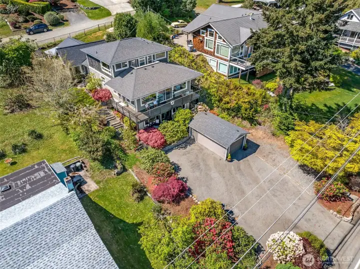 Complete with a 700 sqft ADU, with ample parking off Peacock Hill Ave and Prentice St.