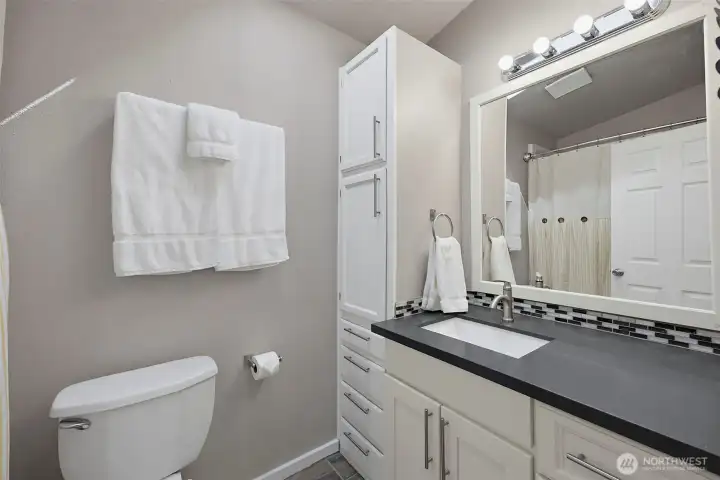 Hall Bath Hall Bath