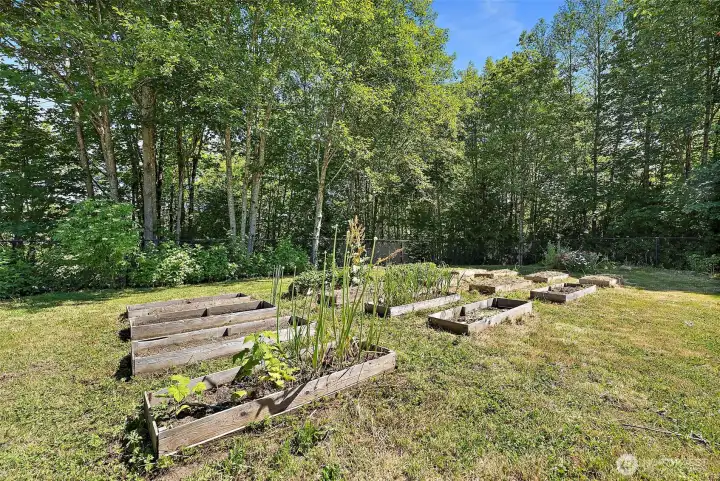 Beautiful raised garden Beds Beautiful raised garden Beds