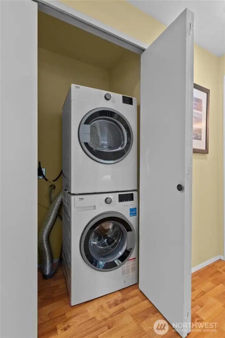 In-unit stacked washer and dryer maximize convenience while preserving valuable living space. In-unit stacked washer and dryer maximize convenience while preserving valuable living space.