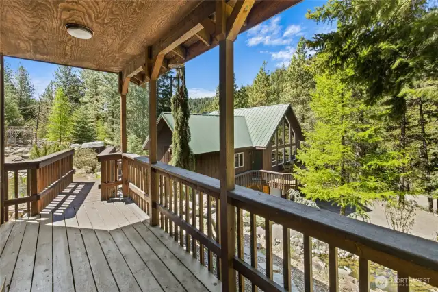 deck of dry cabin