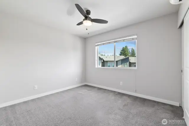 Upstairs 2nd secondary room