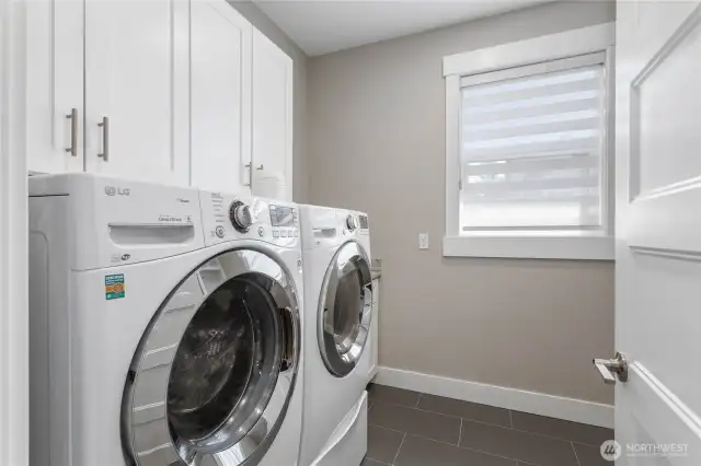 Large laundry and mudroom