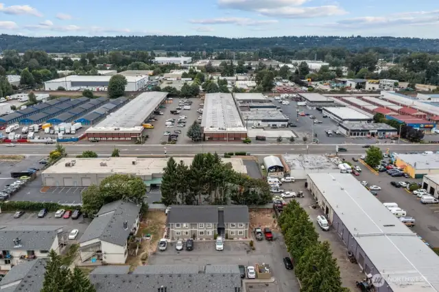 Easy access to the Light Rail, I-5, and Hwy 167