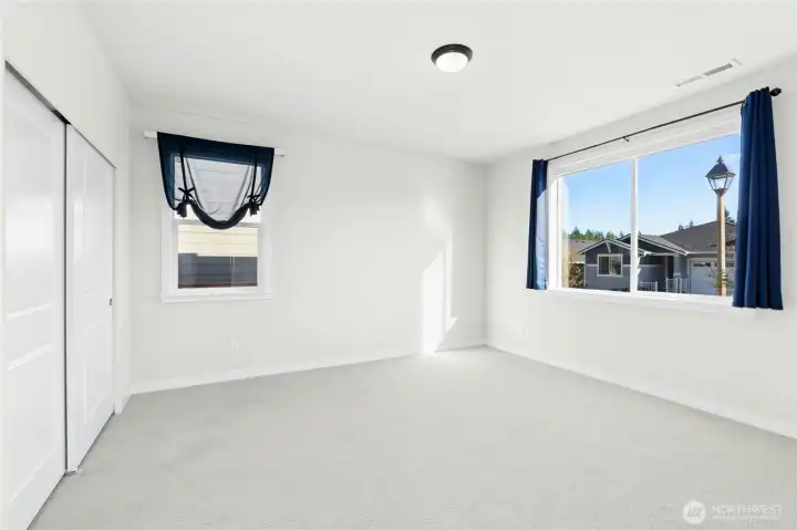 Another huge bedroom...