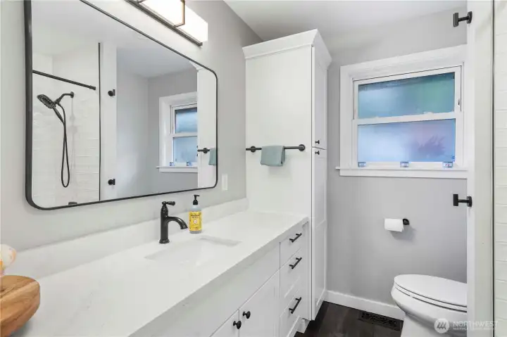bathroom upstairs