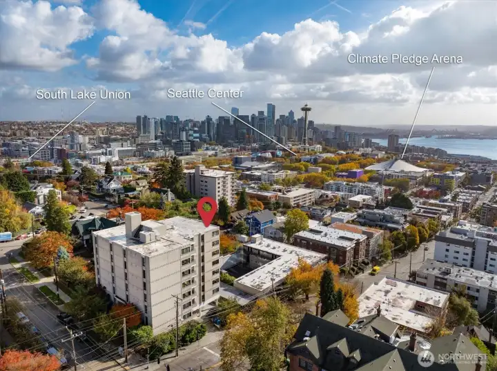 Ideal location in Queen Anne Neighborhood with easy access to downtown