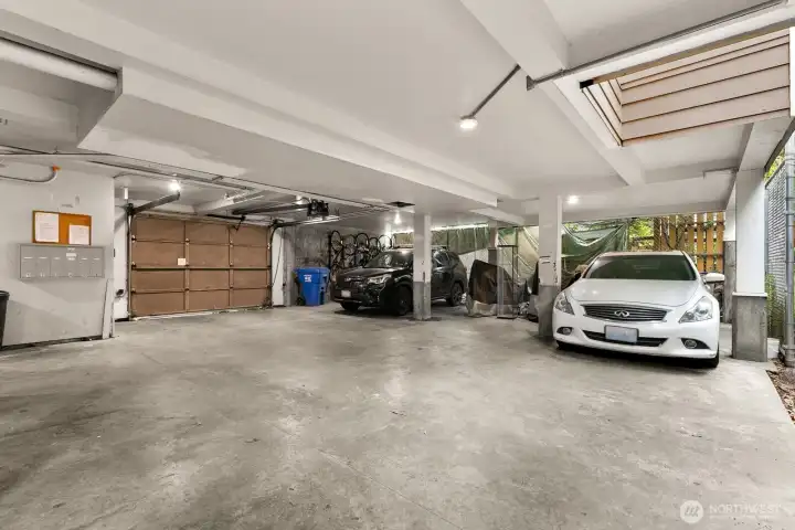 5-Space private garage (additional monthly income)