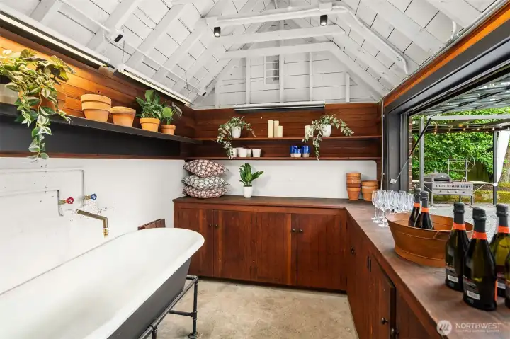 A potting shed reimagined as the perfect outdoor bar