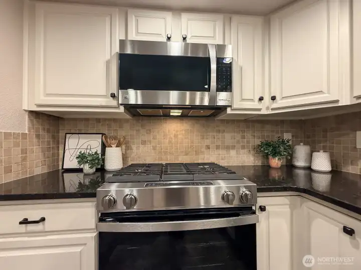 Gas Stove for the Chef of the Home