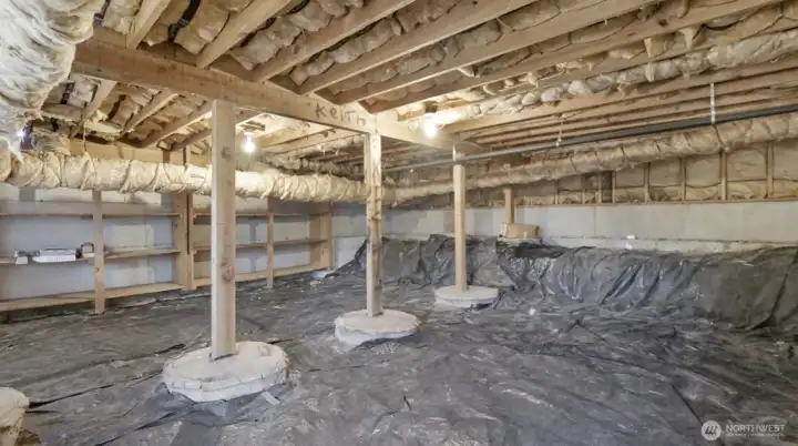 Full Size Crawl Space used for Storage! Enter from Exterior Door in Backyard