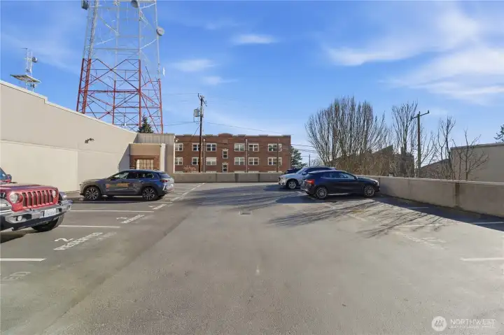 uncovered parking space #14