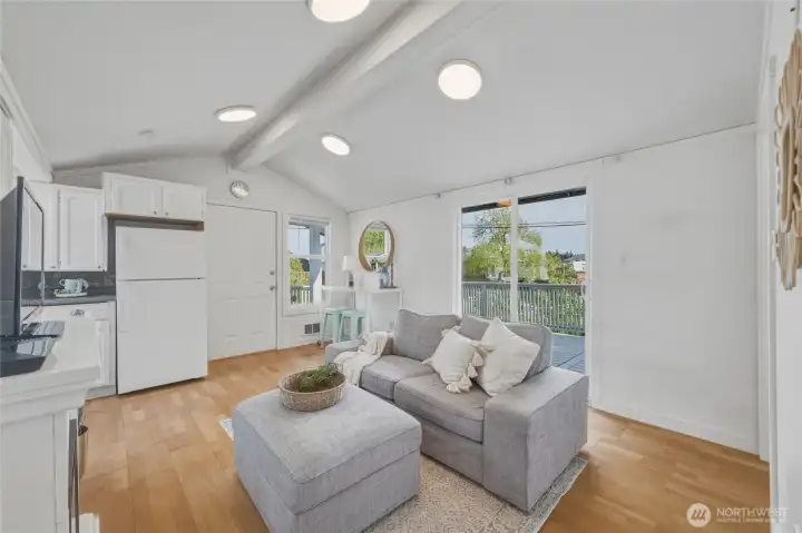 The South facing windows and deck provide the perfect blend of light and sunshine.