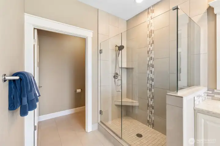 Owners suite walk in shower