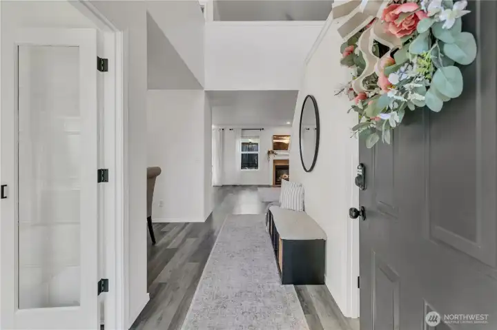 Enter to soaring ceilings Enter to soaring ceilings