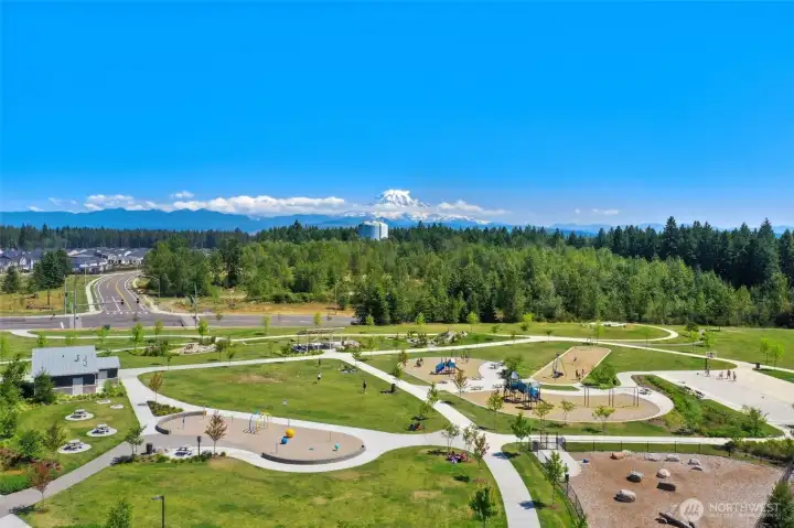 Large Sunrise Community Park just down the street w/splash pads, zip line, dog parks, trails, & more! Large Sunrise Community Park just down the street w/splash pads, zip line, dog parks, trails, & more!