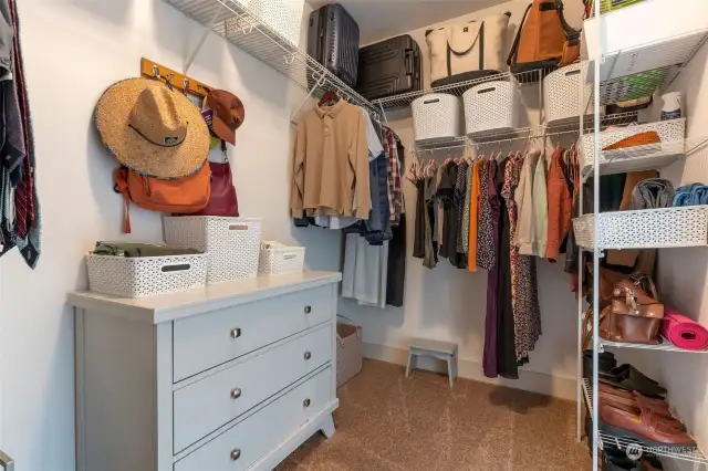 Walk-in closet