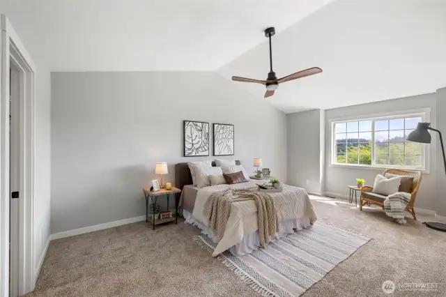 Extra Large Primary Suite with Ensuite Bathroom & Walk-In Closet