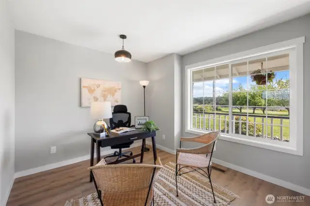 Dining or Bonus Room