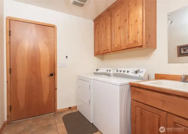 Spacious laundry room.