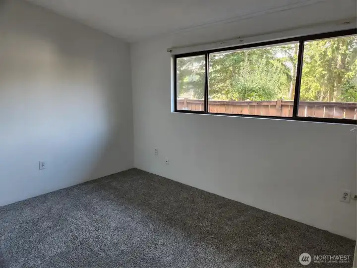 2nd bedroom with a slight view.