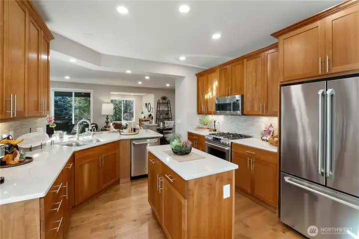 Kitchen all appliances stay